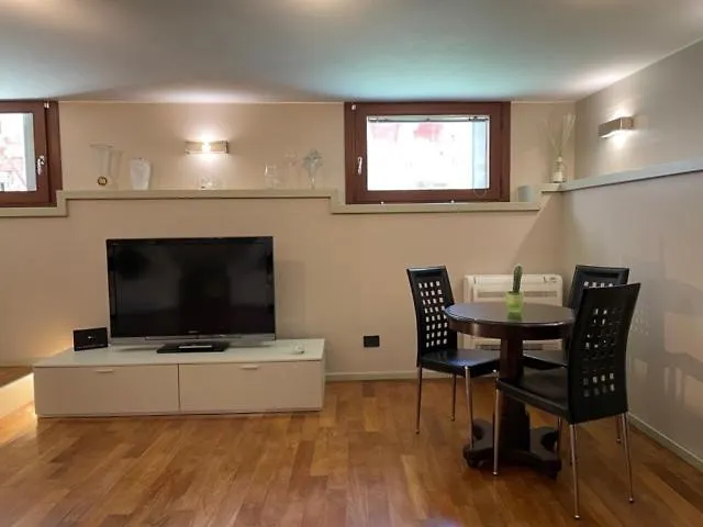 San Marco Apartment With Canal View Venice Italy
