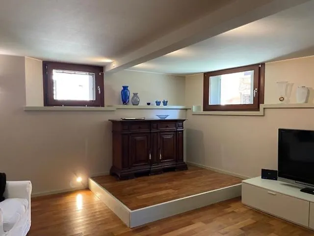 San Marco Apartment With Canal View Venice