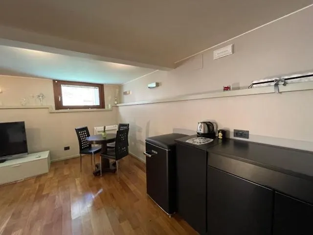 San Marco Apartment With Canal View Benátky
